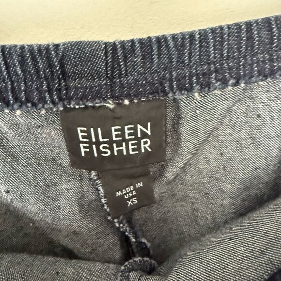Eileen Fisher Women’s XS Blue Denim Pull on Pants Jeans - Picture 2 of 4